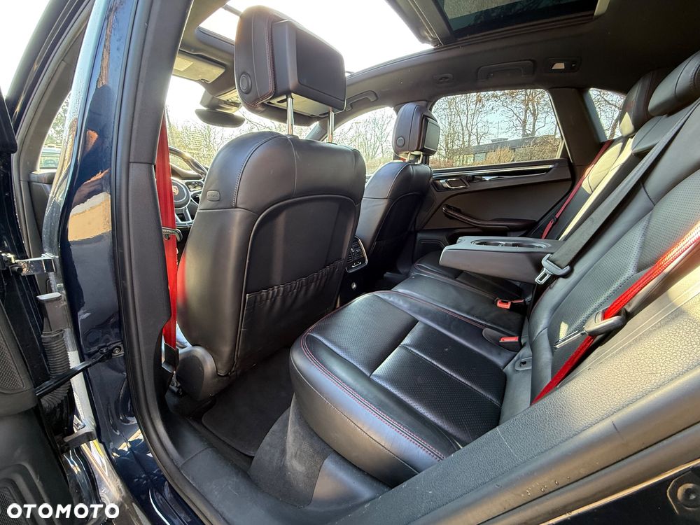 Porsche Macan GTS PDK - 31