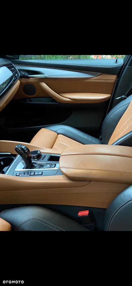 BMW X6 xDrive40d - 15