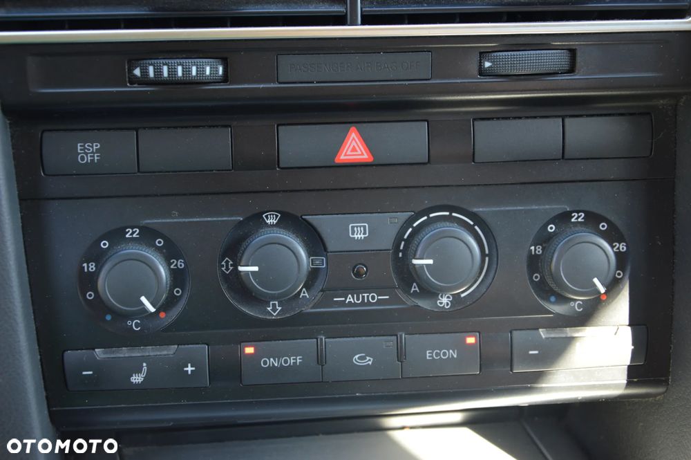 Audi A6 Avant 2.0 TDI DPF - 14