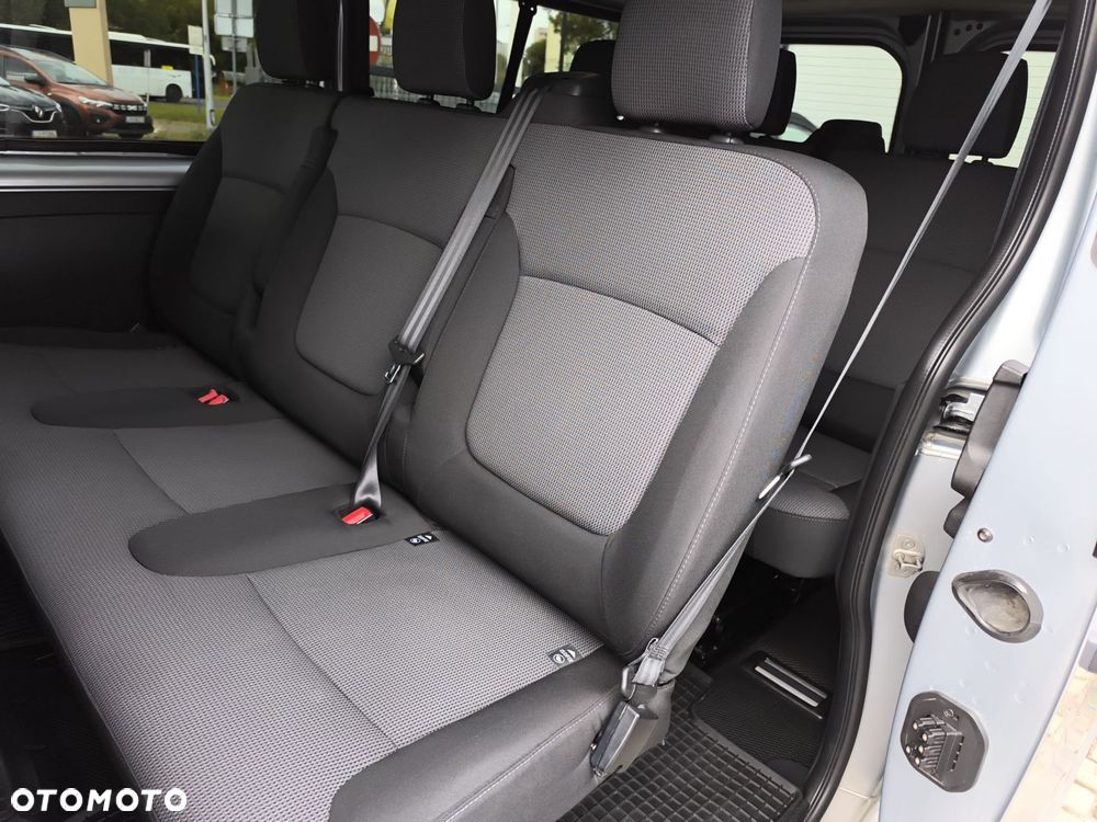 Renault Trafic 2.0 dCi Escapade - 16
