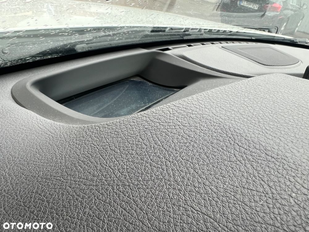 BMW Seria 3 340i Edition M Sport Shadow - 24