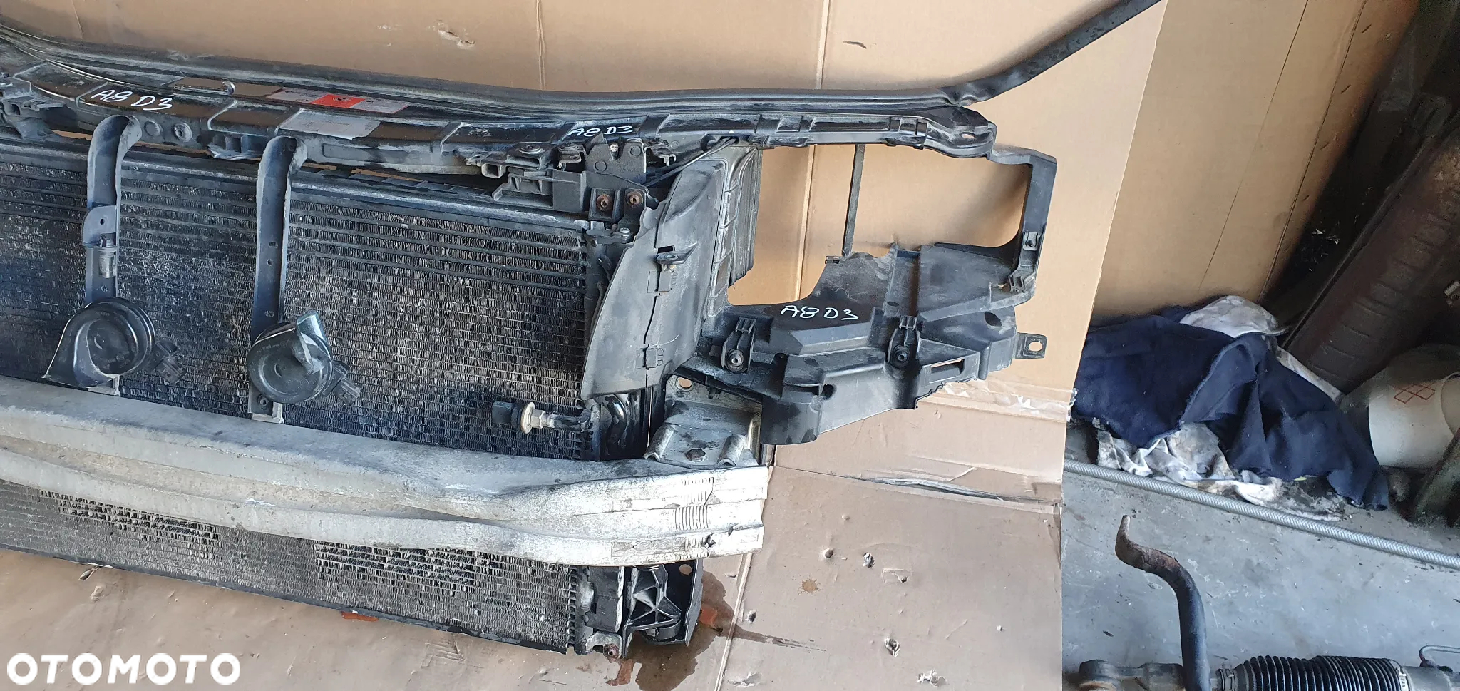 Pas przedni kompletny chłodnice wentylatory belka Audi A8 D3 4.2 TDI - 4