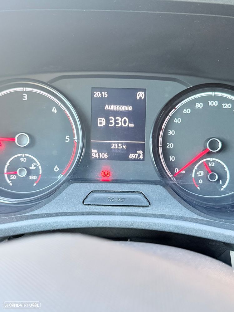 VW Transporter 2.0 TDI - 14