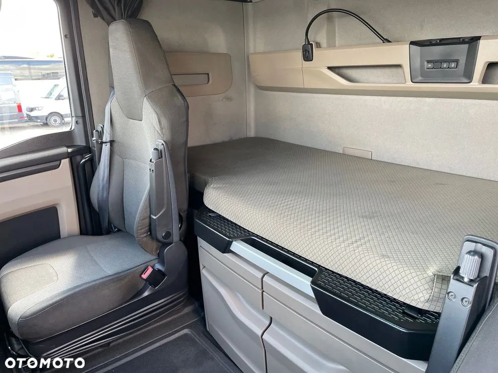 MAN TGX 18.470 4x2 BL SA - 14