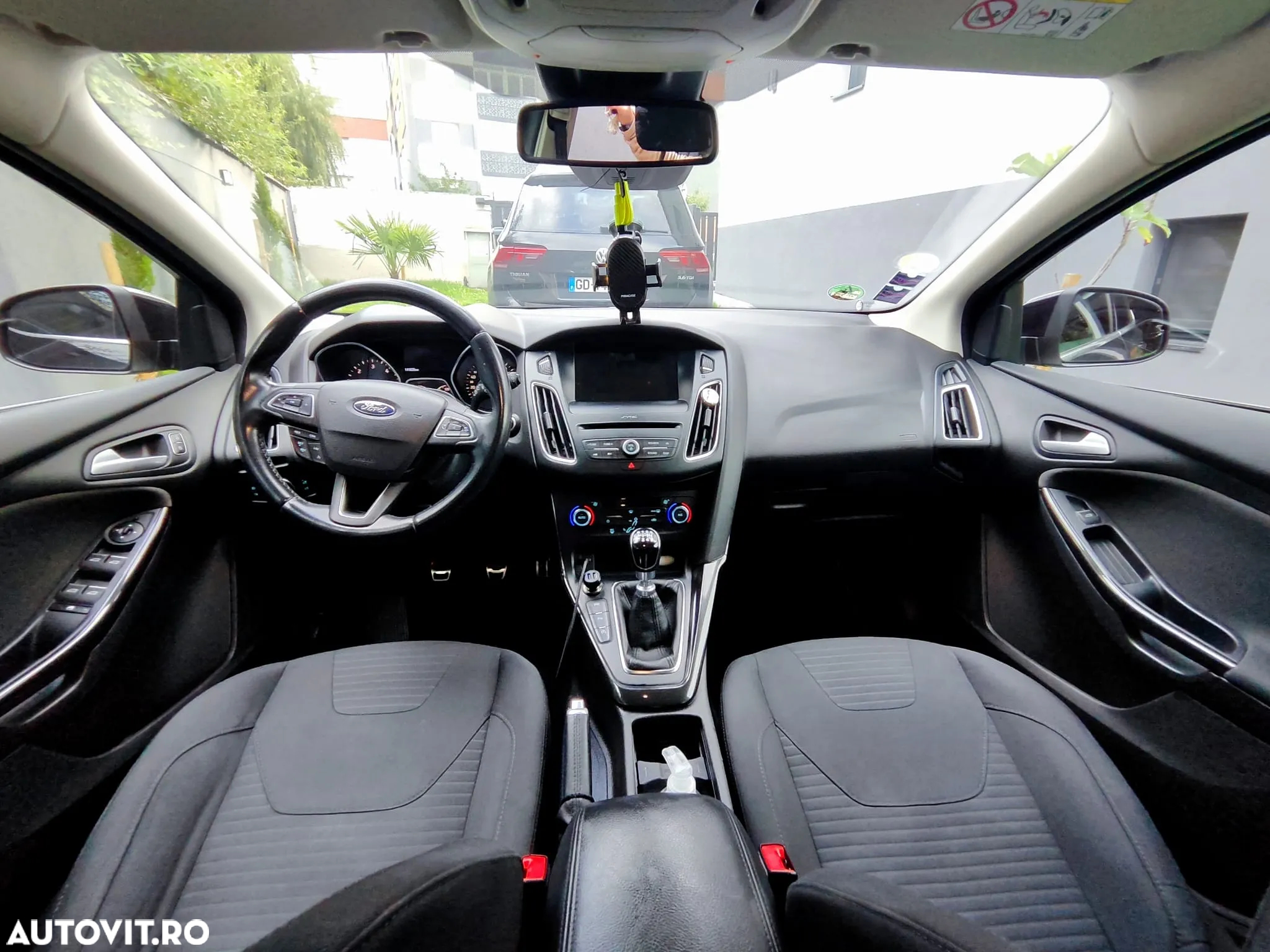 Ford Focus 1.5 EcoBlue Start-Stopp-System TITANIUM - 4