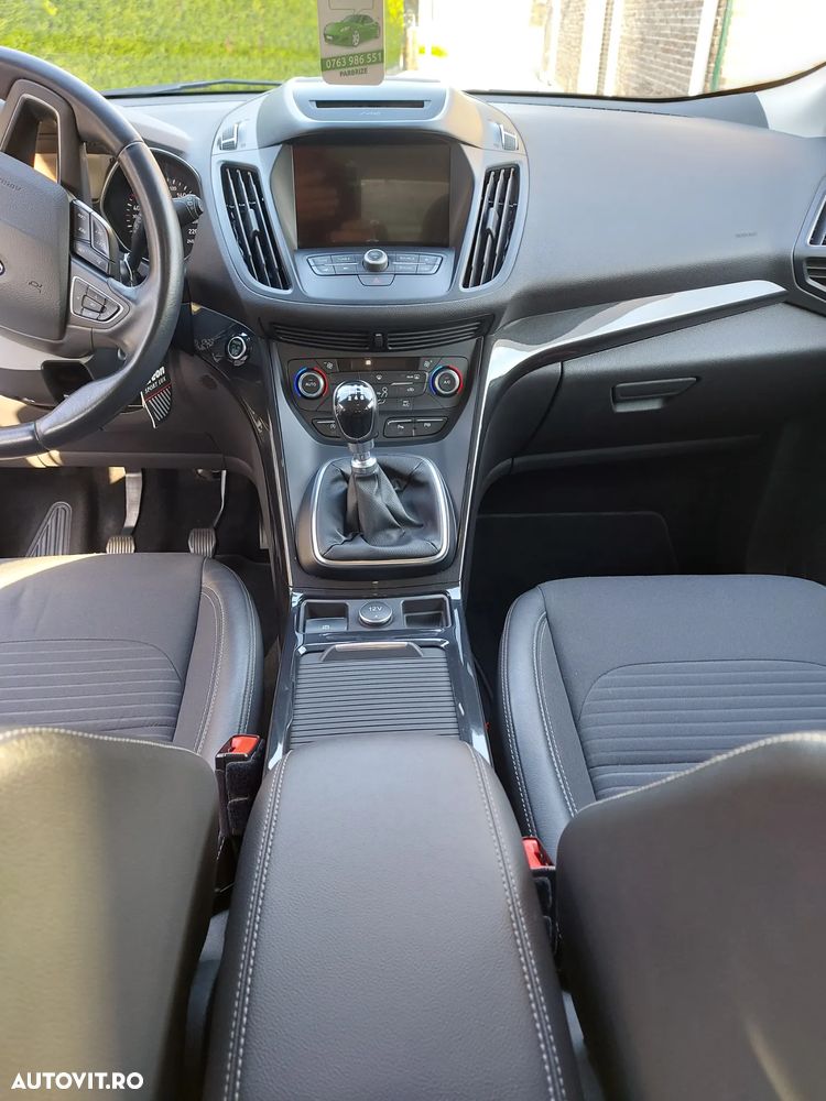 Ford Kuga 2.0 TDCi 4WD Titanium - 8