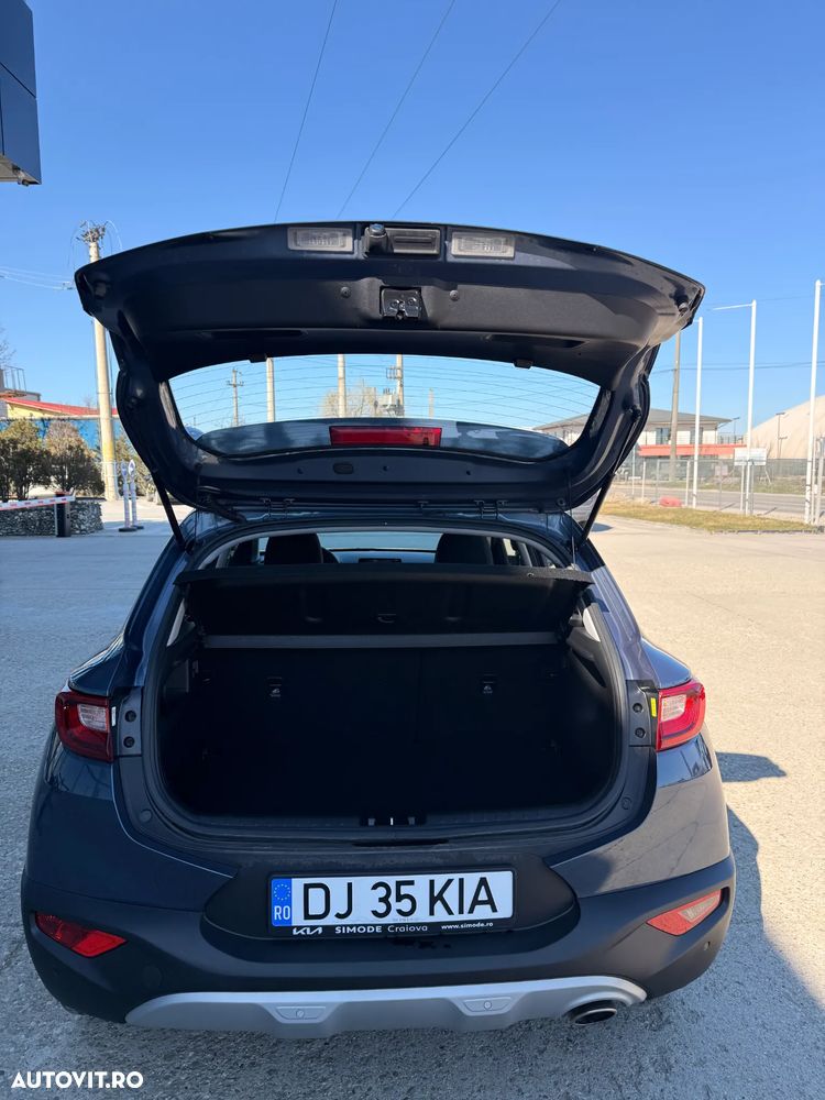 Kia Stonic 1.2 MPI 5MT Urban - 3