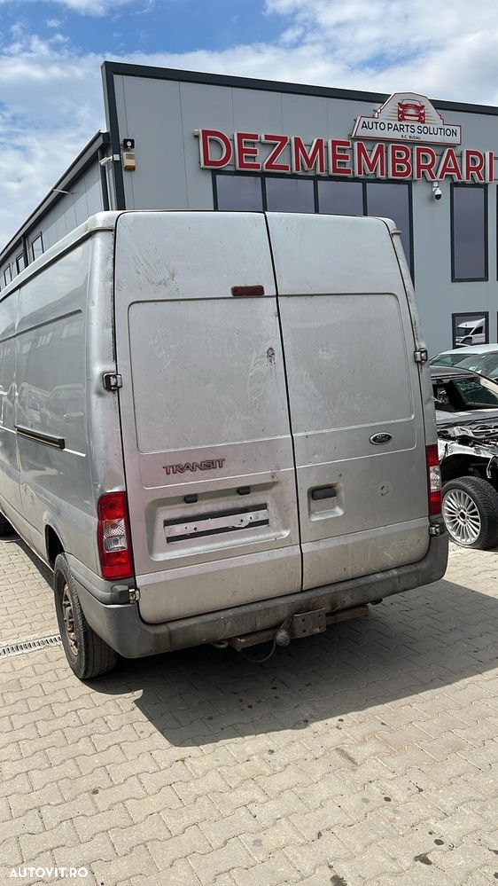 Dezmembram Ford Transit 2.4 diesel din 2009 - 3