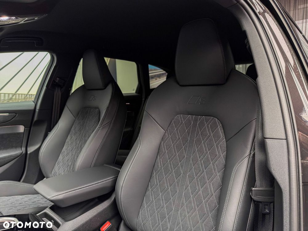 Audi A6 Avant - 10