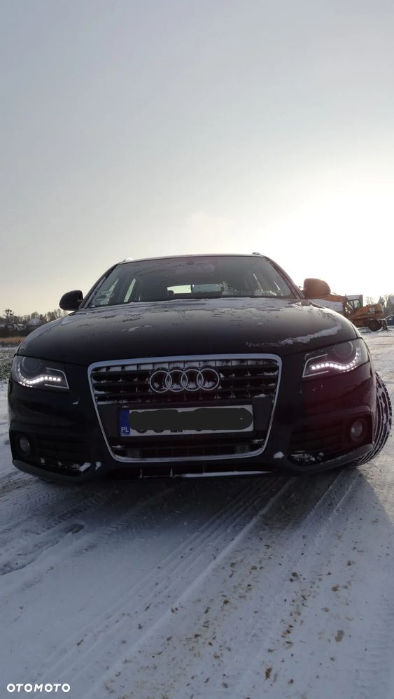 Audi A4 Avant 2.0 TDI - 10