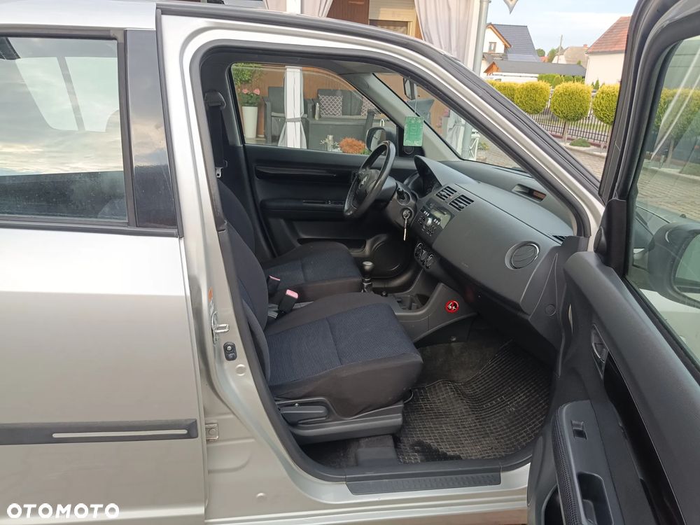 Suzuki Swift 1.3 GS / Premium 4WD - 20