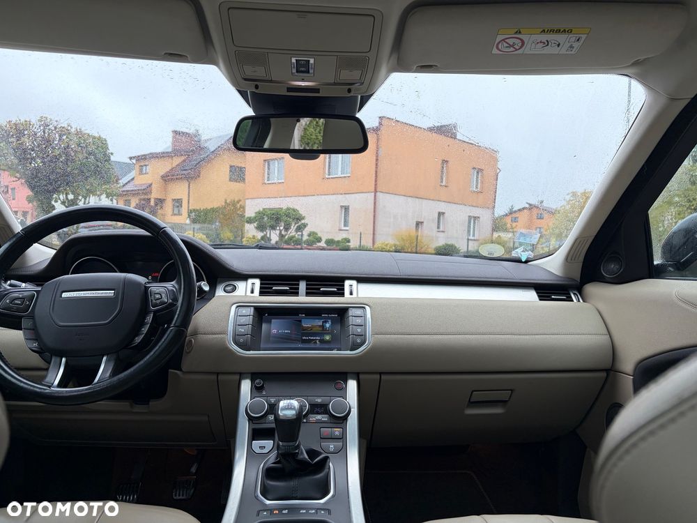 Land Rover Range Rover Evoque - 30
