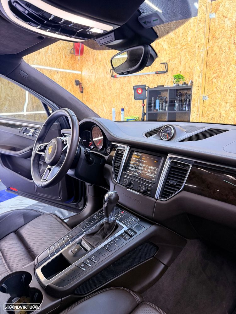 Porsche Macan Turbo - 7