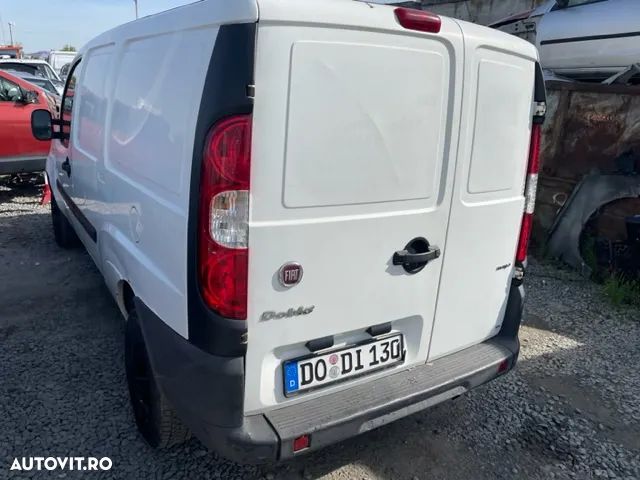 Dezmembrez Fiat Doblo 2007 diesel  1.3 Multijet - 5