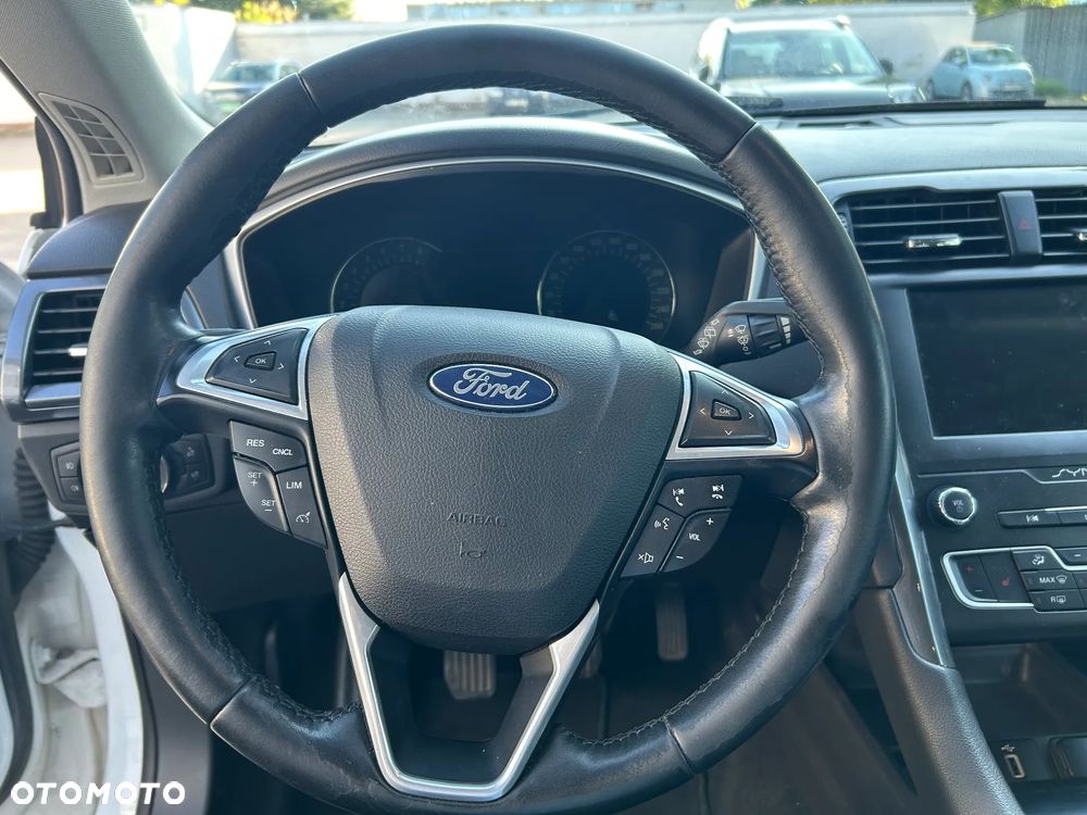 Ford Mondeo 1.5 EcoBoost Edition - 24