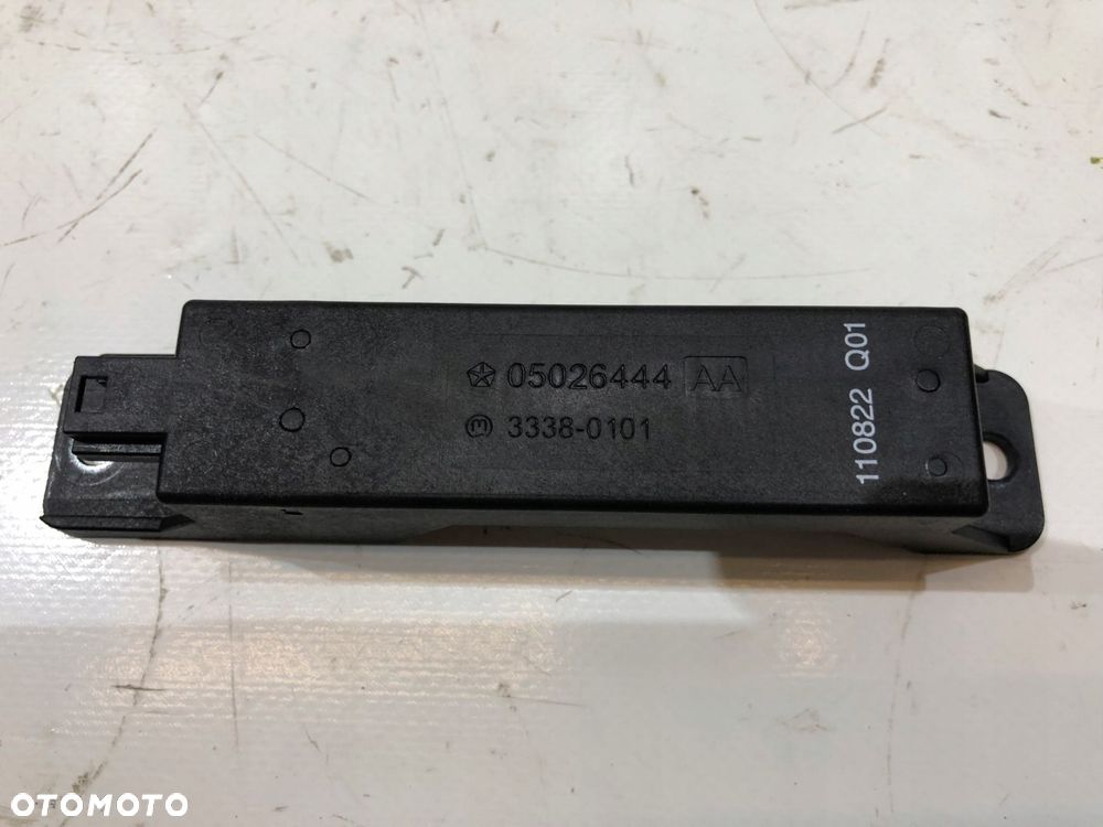 grand cherokee wk2 antena bezkluczyk keyless moduł - 1