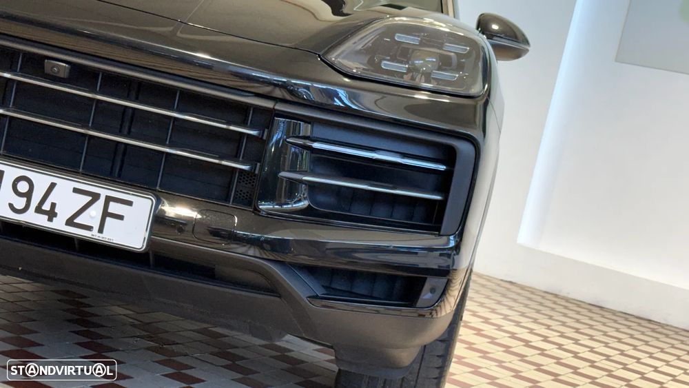 Porsche Cayenne S E-Hybrid - 11