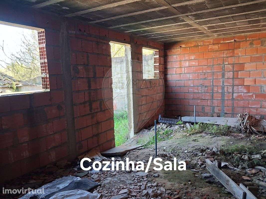 Moradia T2 para venda - Grande imagem: 3/13