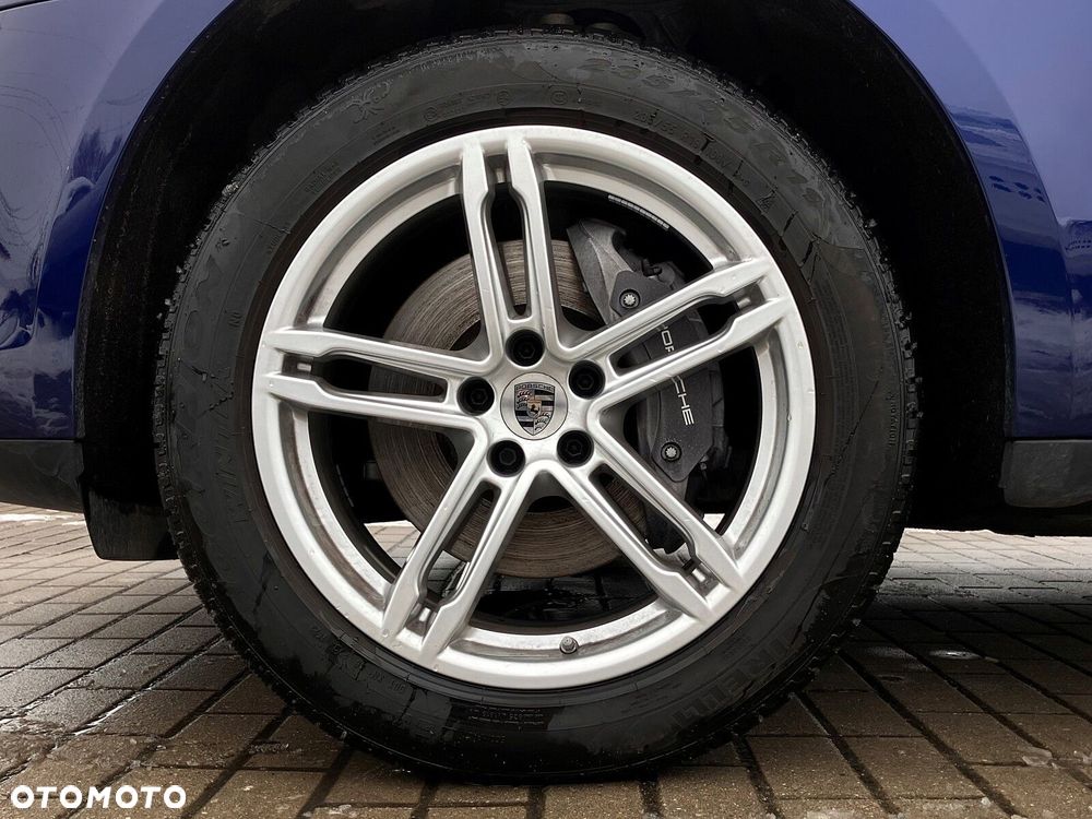 Porsche Macan - 12