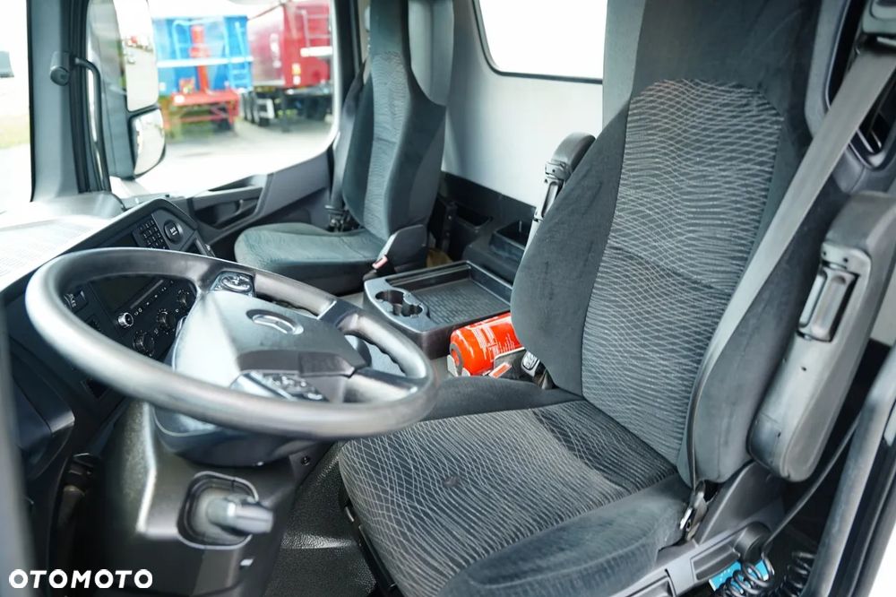 Mercedes-Benz AROCS 2640 / 6x4 / SKRZYNIOWY 6,5 M + HDS HIAB X- hiduo 158 DS- 4 / MAX 4 700 KG / STEROWANIE RADIOWE / ROTATOR / WIDŁY DO PALET / EURO 6 - 27
