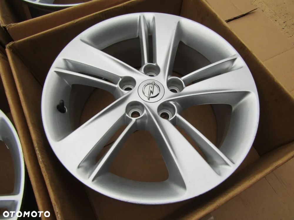 4x Felgi 17 Opel Astra J IV (diesel) Zafira C Insignia B Cascada + czujniki - 11