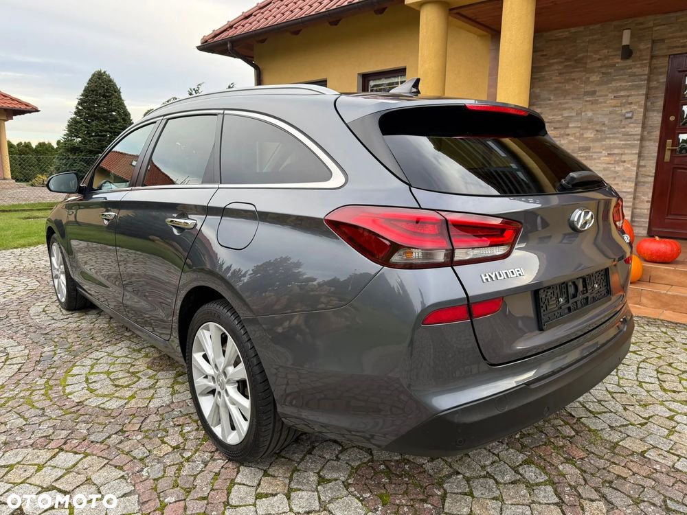 Hyundai i30 1.6 CRDi BlueDrive Premium DCT - 7