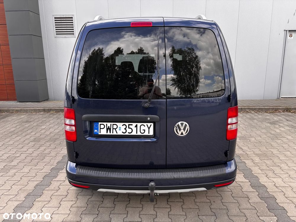 Volkswagen Caddy Cross Trendline DSG - 10
