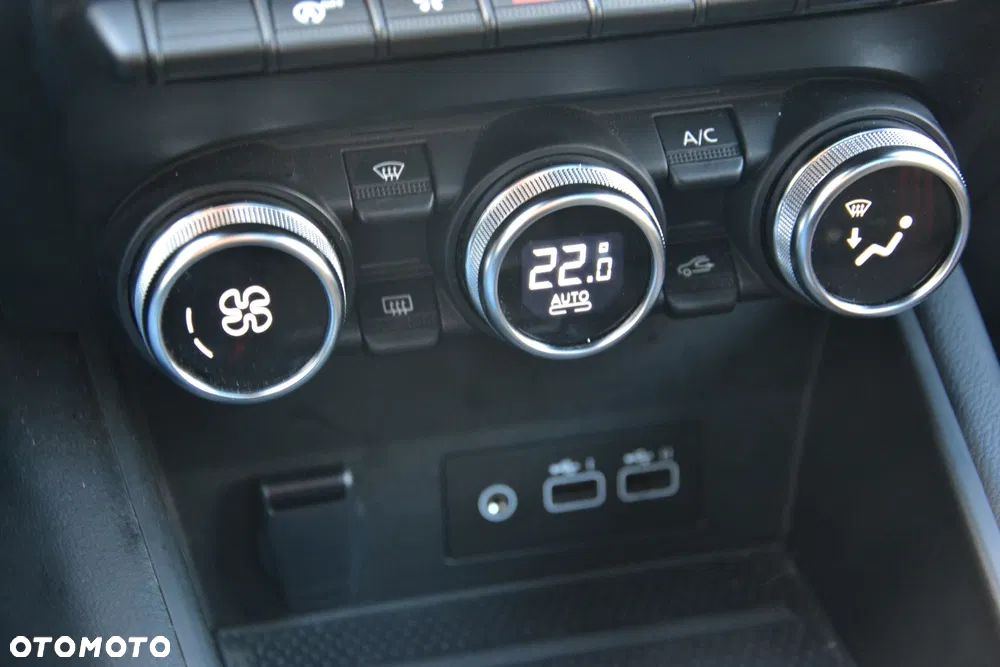 Renault Captur TCe Mild Hybrid 160 EDC GPF R.S LINE - 18
