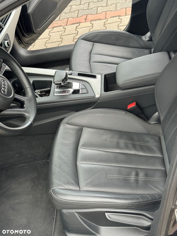 Audi A4 Avant 30 TDI mHEV S tronic - 23