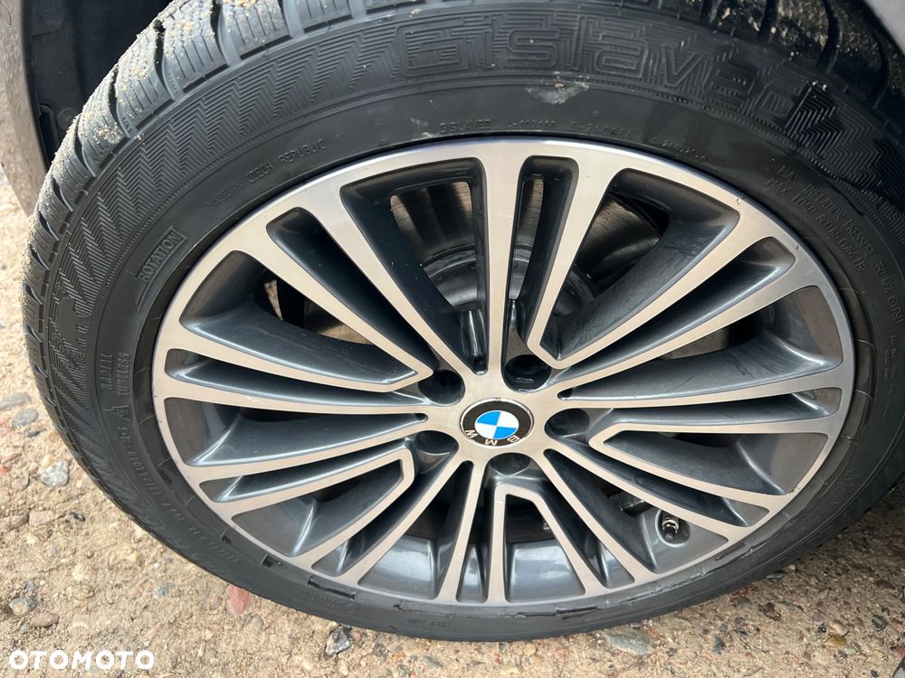 BMW Seria 5 520d Luxury Line sport - 24