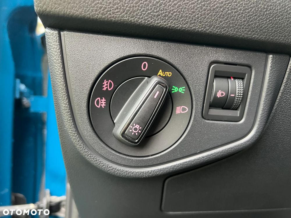 Volkswagen Polo 1.0 TSI DSG Highline - 32