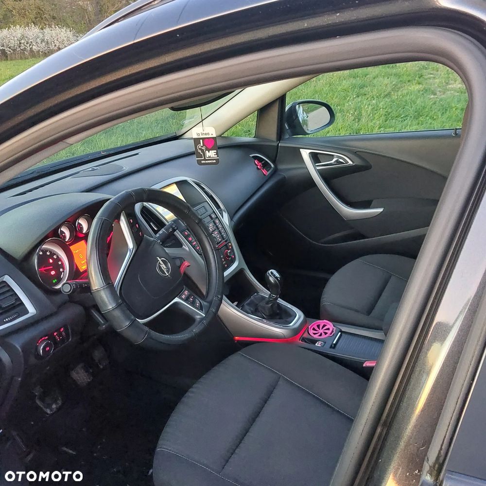 Opel Astra 1.4 T Sport - 4