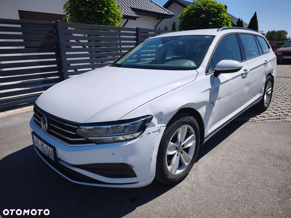 Volkswagen Passat 1.5 TSI OPF DSG Conceptline - 18