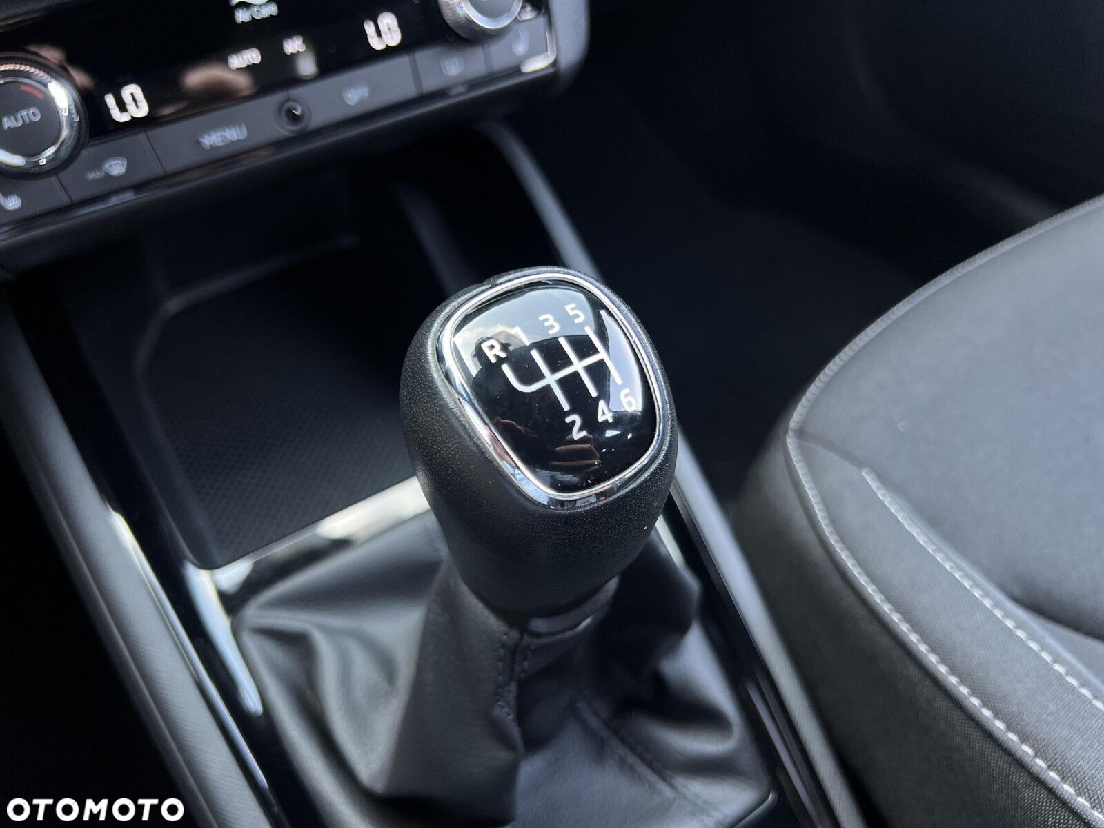 Skoda Scala 1.0 TSI Style - 24