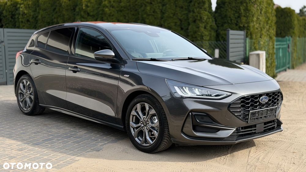 Ford Focus ver-1-0-ecoboost-mhev-st--line - 1