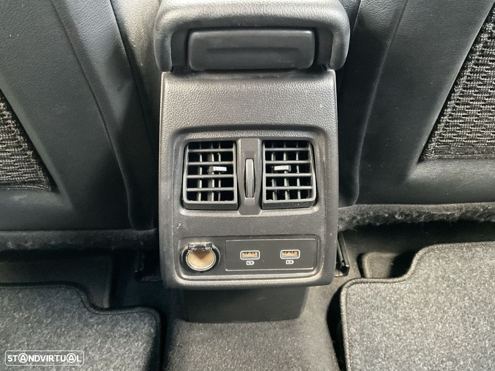 Renault Captur 1.0 TCe Exclusive - 34