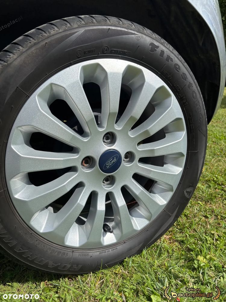 Ford KA 1.2 Titanium (air4) - 12