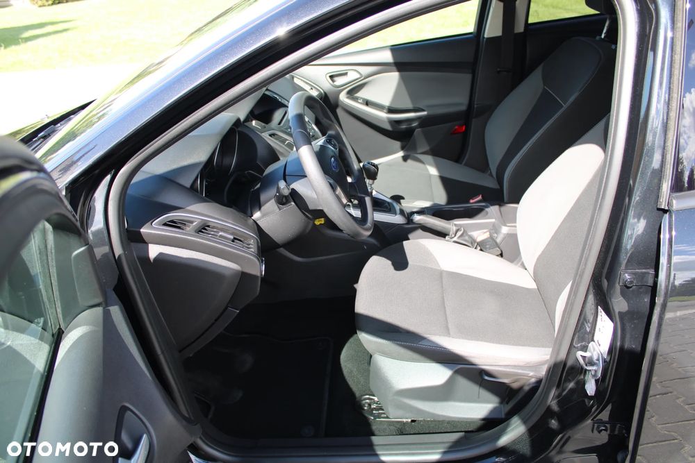 Ford Focus 1.0 EcoBoost STart-Stopp-System TITANIUM - 15