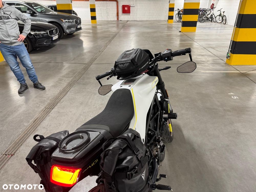 Husqvarna Vitpilen - 6