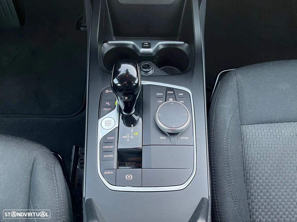 BMW 116 d Aut. Advantage - 33