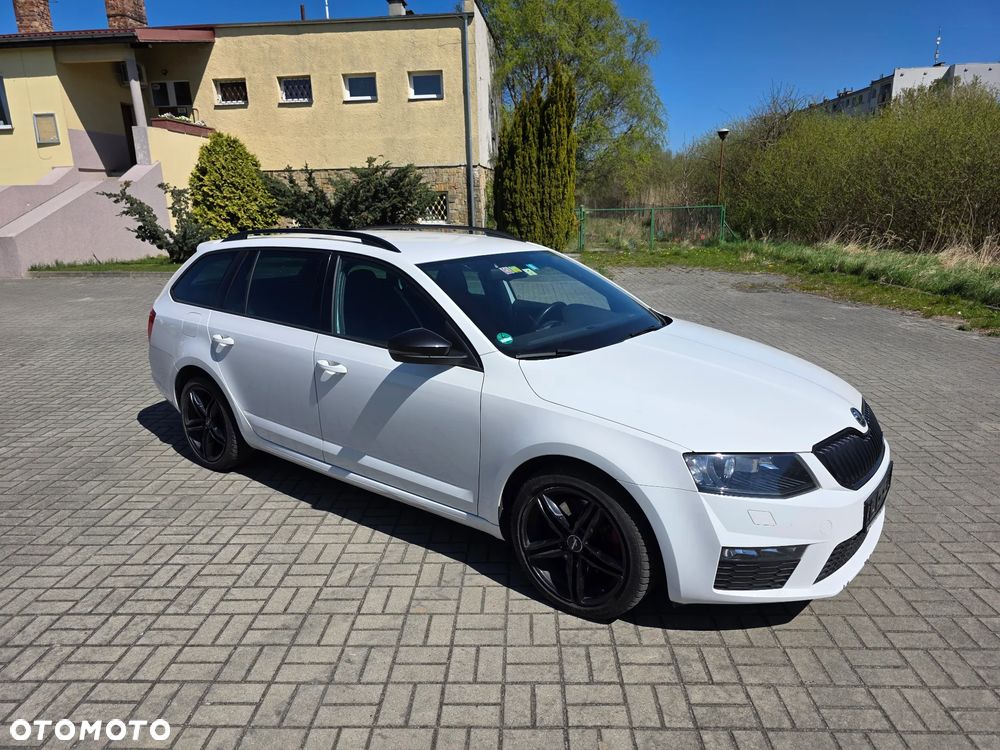 Skoda Octavia 2.0 TDI RS - 22