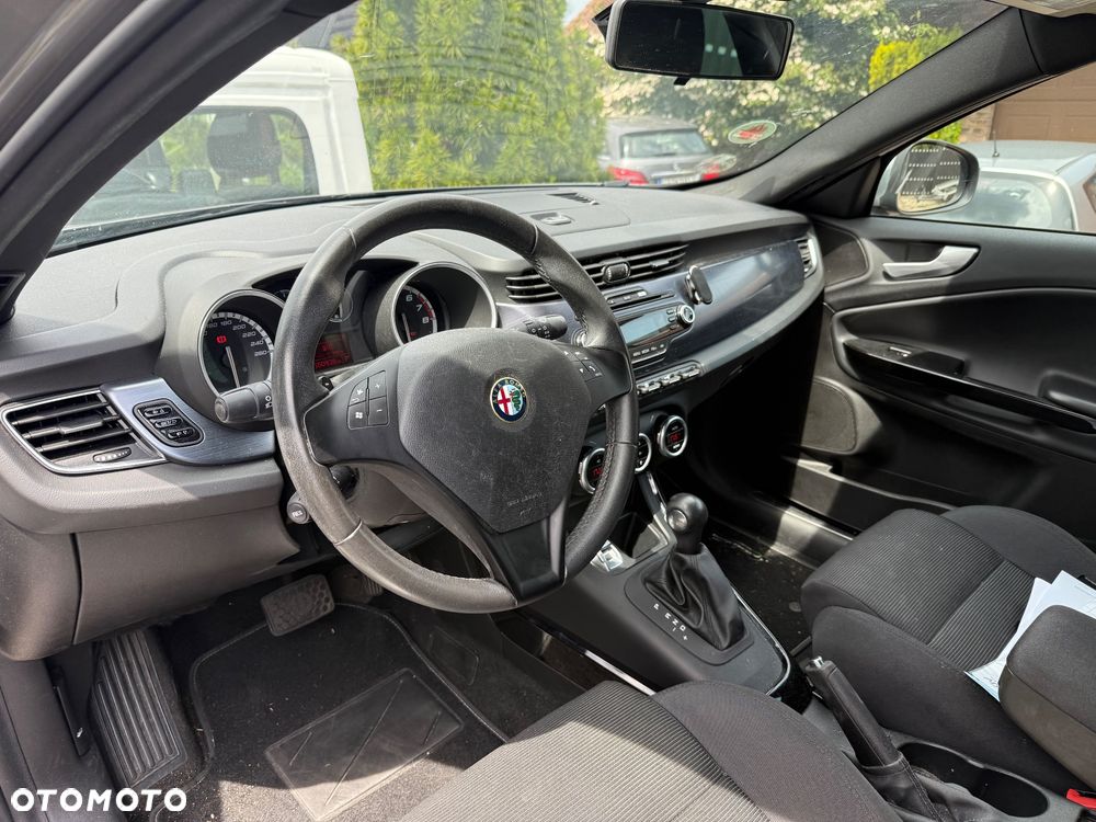 Alfa Romeo Giulietta - 6