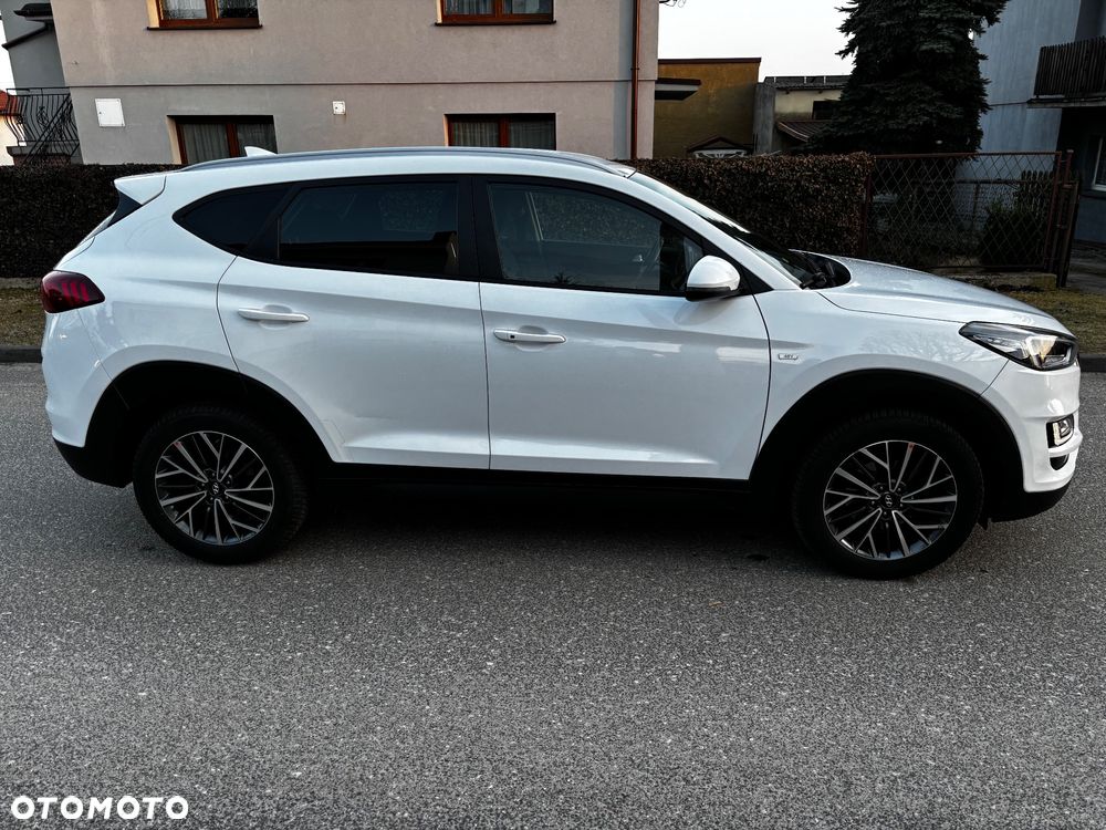 Hyundai Tucson 1.6 CRDi 48V-Hybrid 2WD DCT Select - 4
