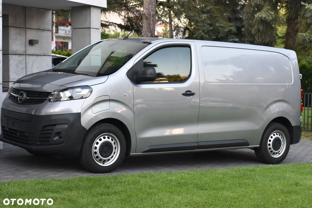 Opel VIVARO - 9