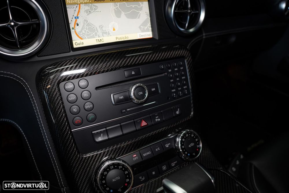Mercedes-Benz SLS 63 AMG - 48