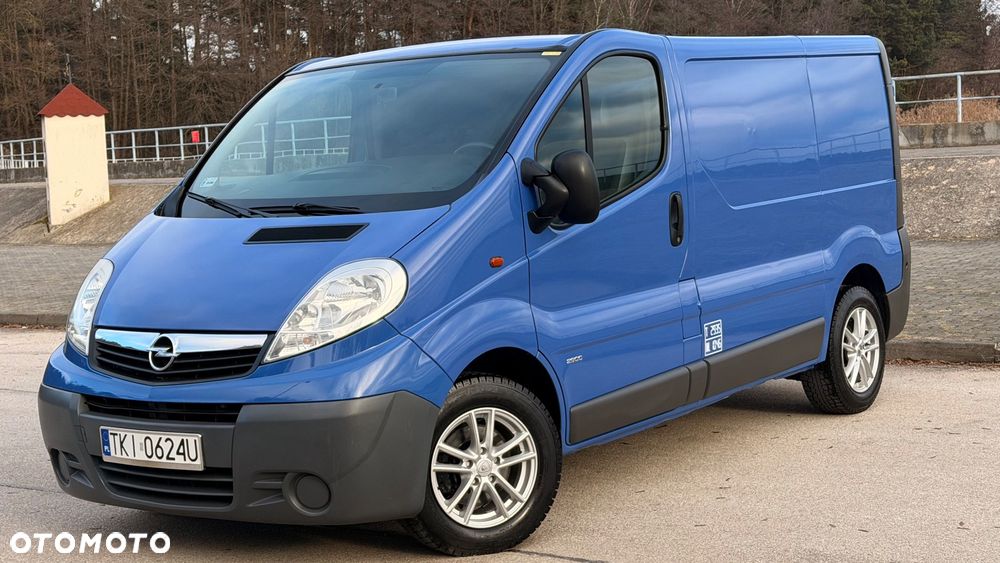 Opel VIVARO - 2