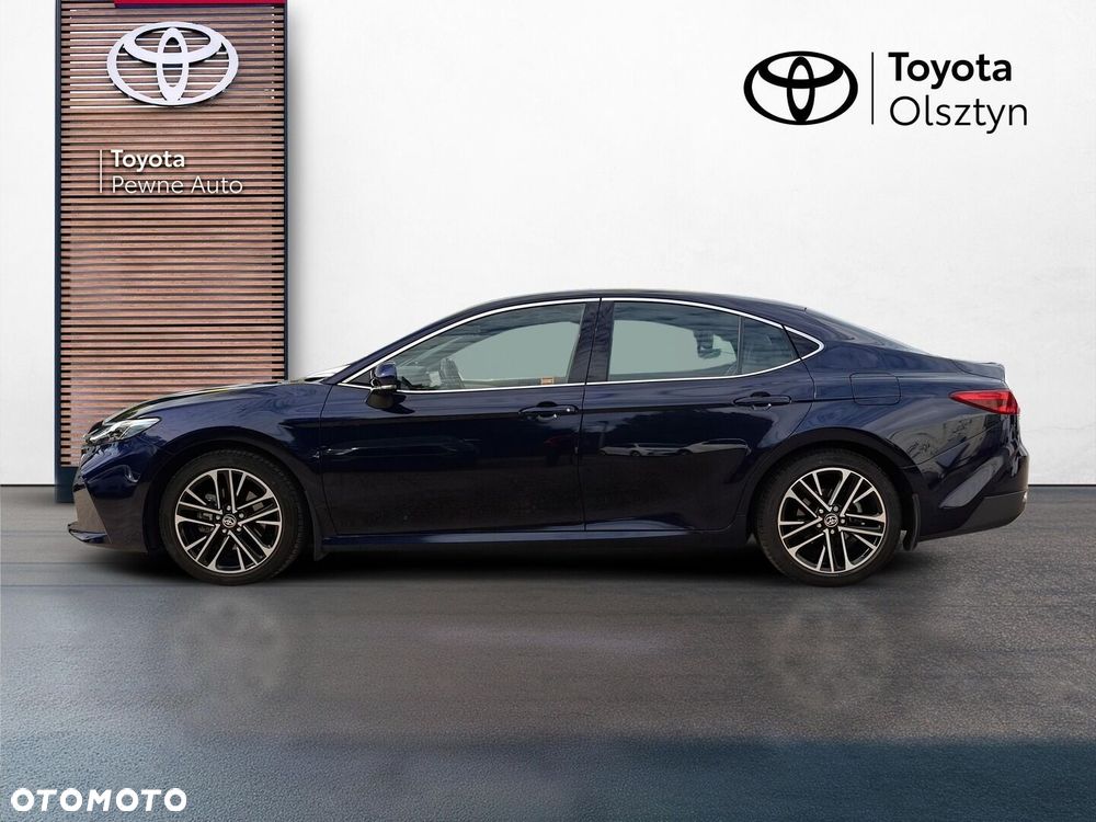 Toyota Camry - 2