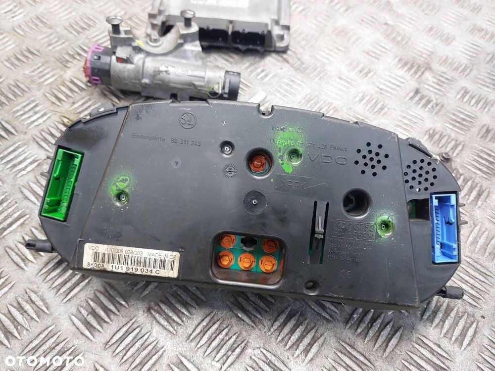 ZESTAW STARTOWY SKODA OCTAVIA I 06A906018GB 4B0905851C 1U1919034C - 6