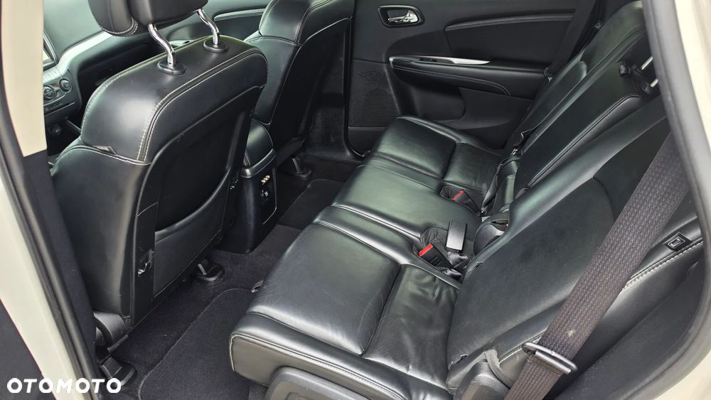 Fiat Freemont 2.0 Multijet 16V DPF Automatik Allrad Lounge - 10