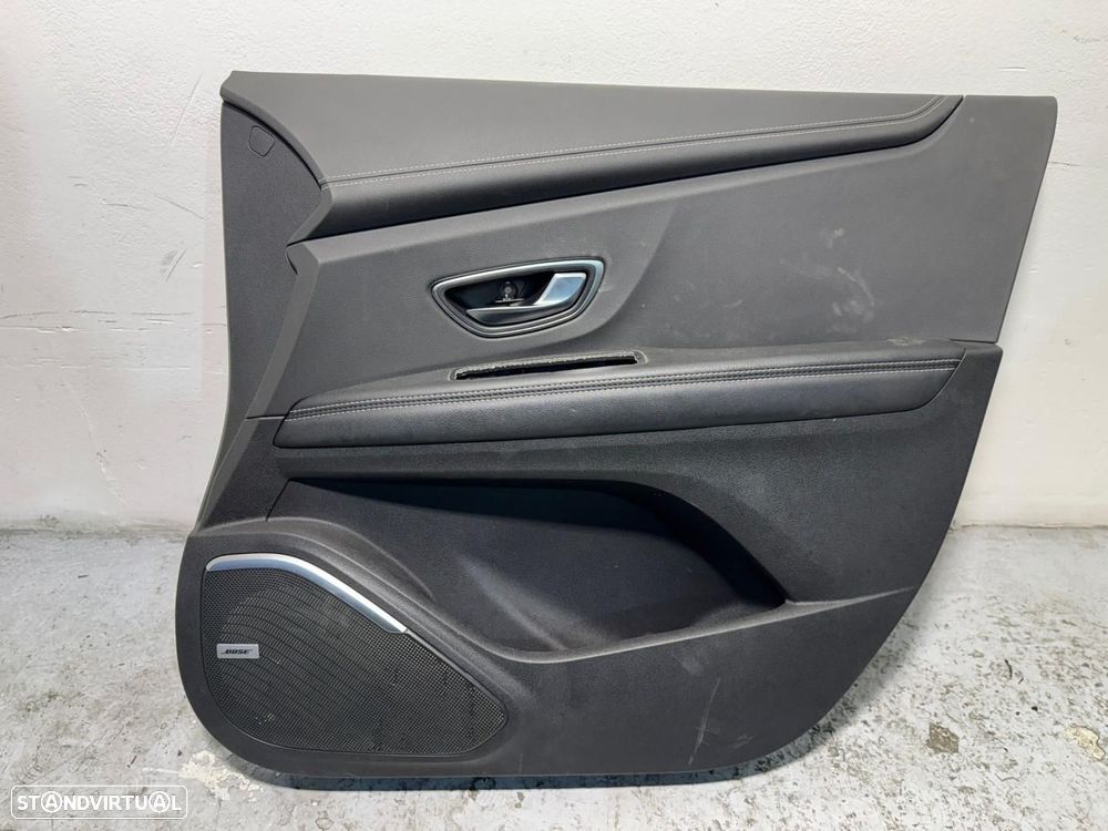 Conjunto de Bancos e Quartelas em Pele RENAULT GRAND SCENIC IV BOSE EDITION - 27